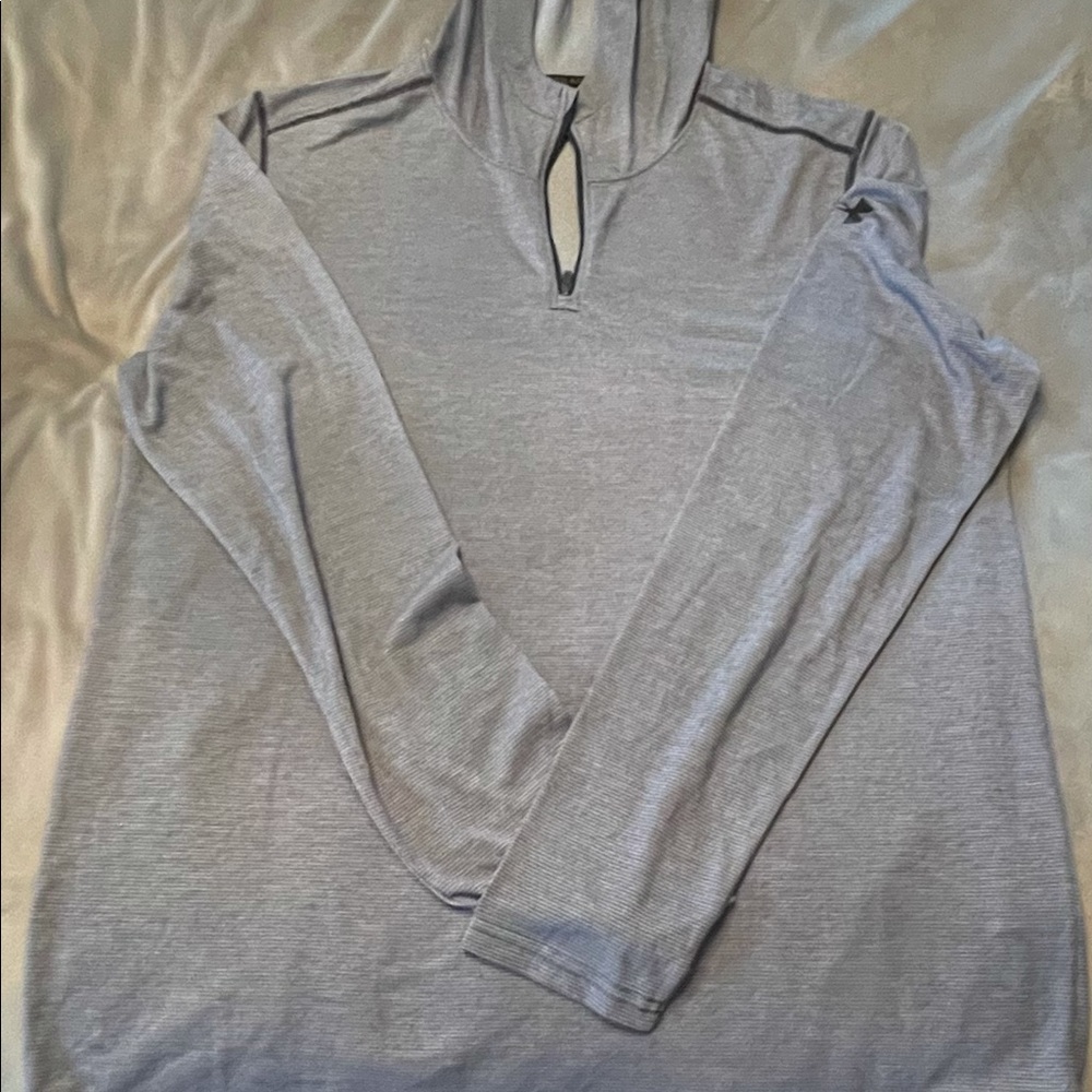 XL/TG UA 1/4 zip hooded long sleeve tee, nwt.
